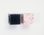 Double box, 1998, (Holz, Lack, Silikon, Pigment, Glas), 21 x 21 x 21 cm